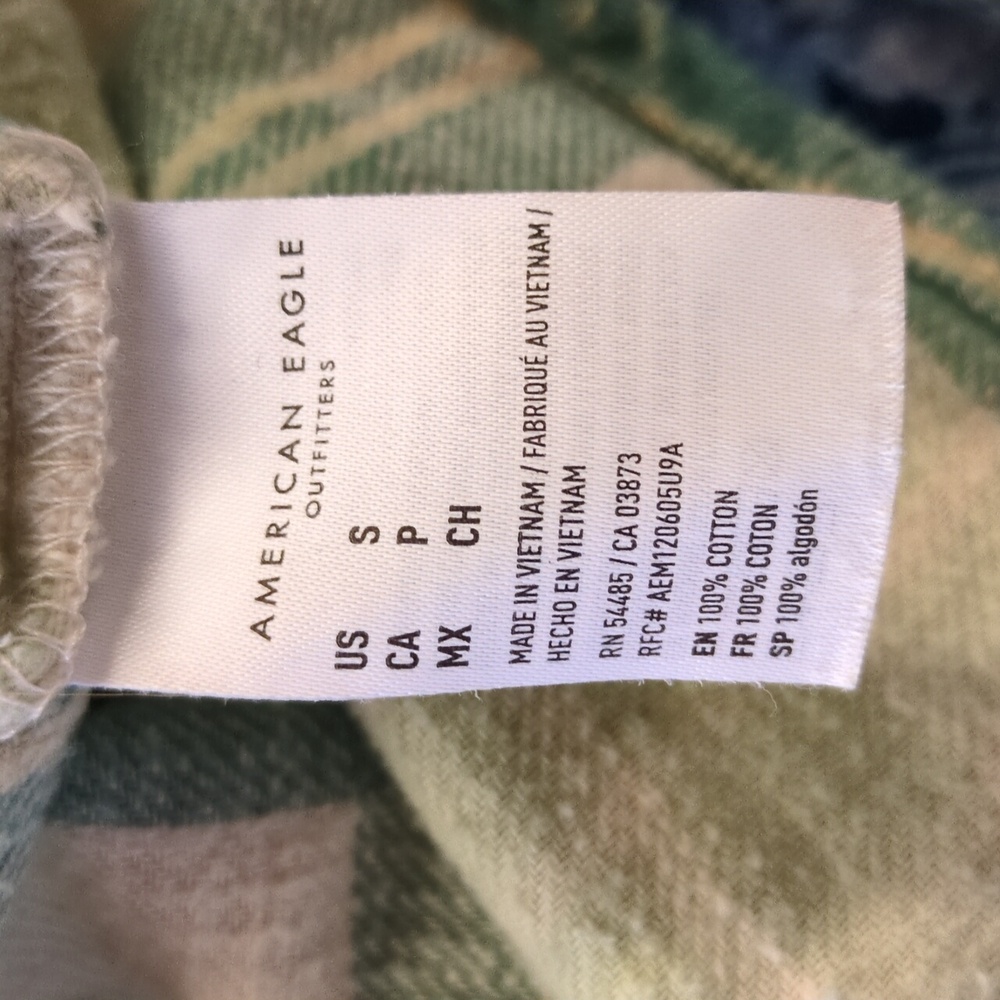 American Eagle Cropped Flannel Cotton Shirt Green Plaid Size Small - Picture 6 of 7